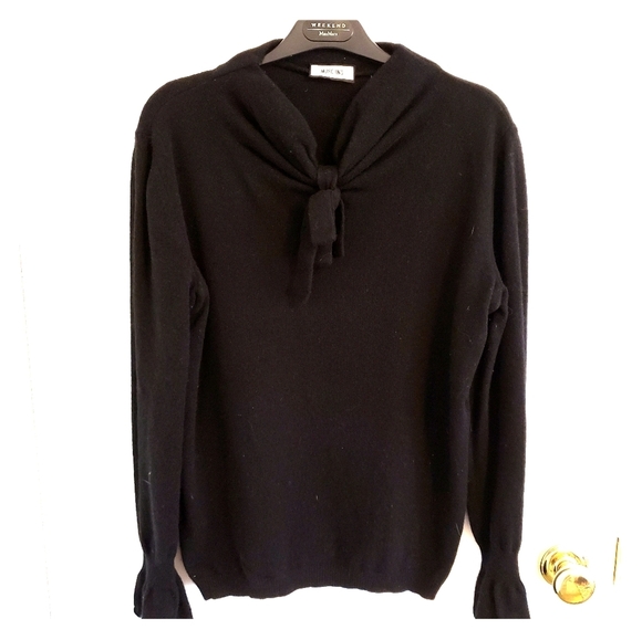 Moschino Sweaters - Moschino cashmere sweater size 12 black